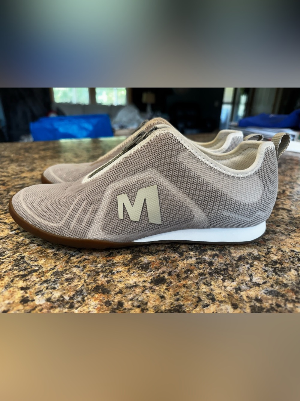 Merrell Womens Civet Zip Shoes Size 9 Tan Silver Lining Mesh Sneaker Minimalist